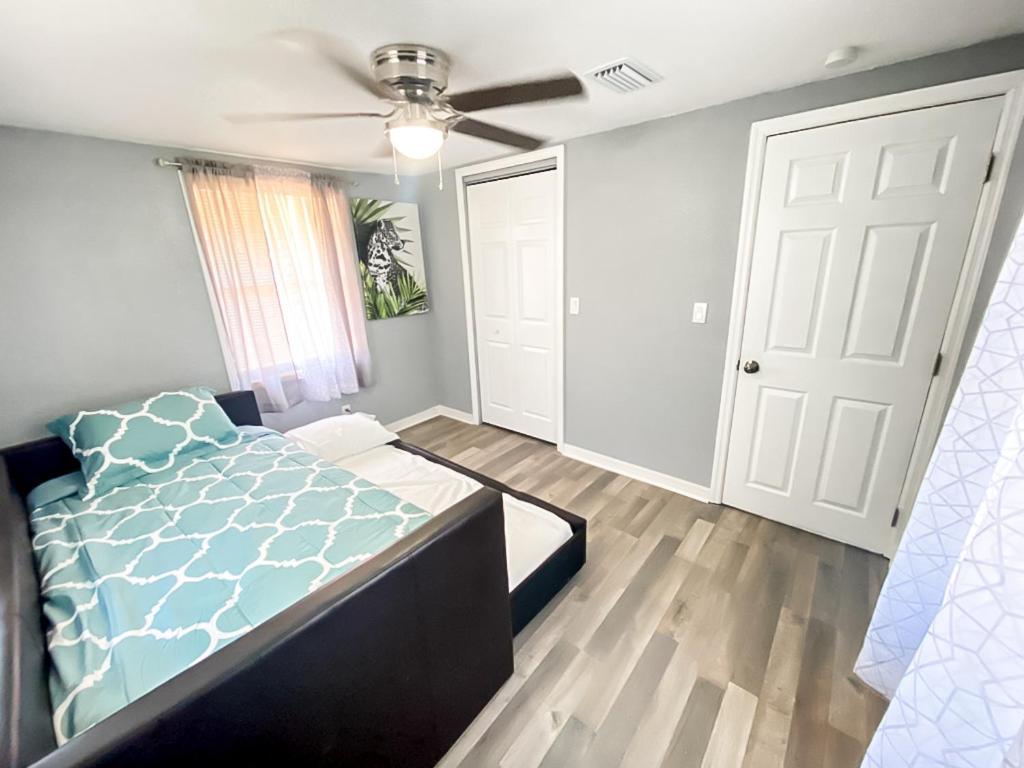 Sarasota Modern, Spacious, Comfy, Queen Beds, Backyard Rental Exteriör bild