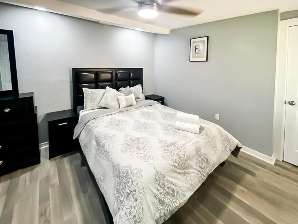Sarasota Modern, Spacious, Comfy, Queen Beds, Backyard Rental Exteriör bild